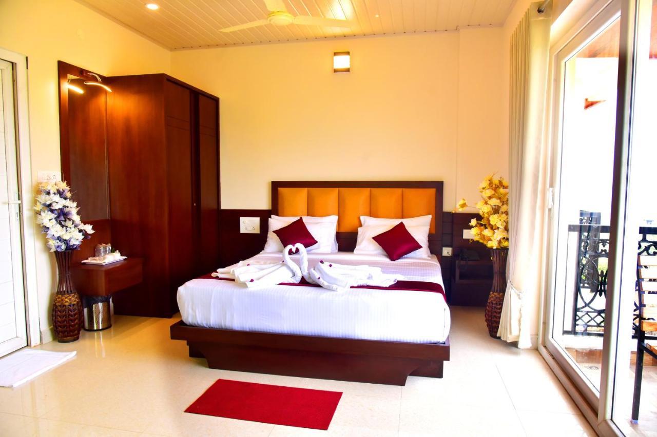 Hotel Coorg Palace Madikeri Esterno foto