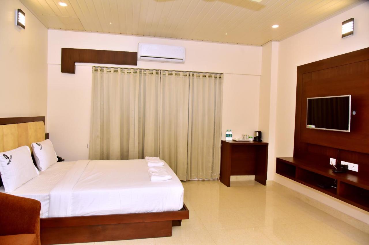 Hotel Coorg Palace Madikeri Esterno foto